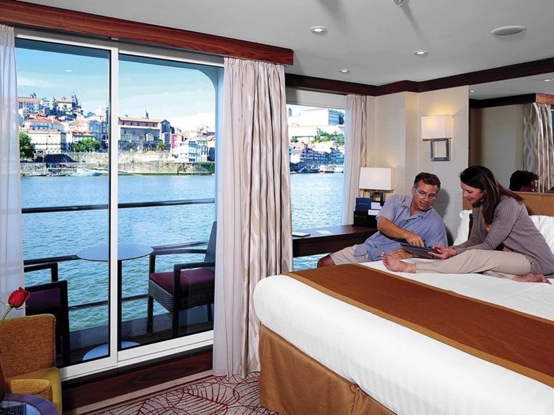 Panoramic Window - E